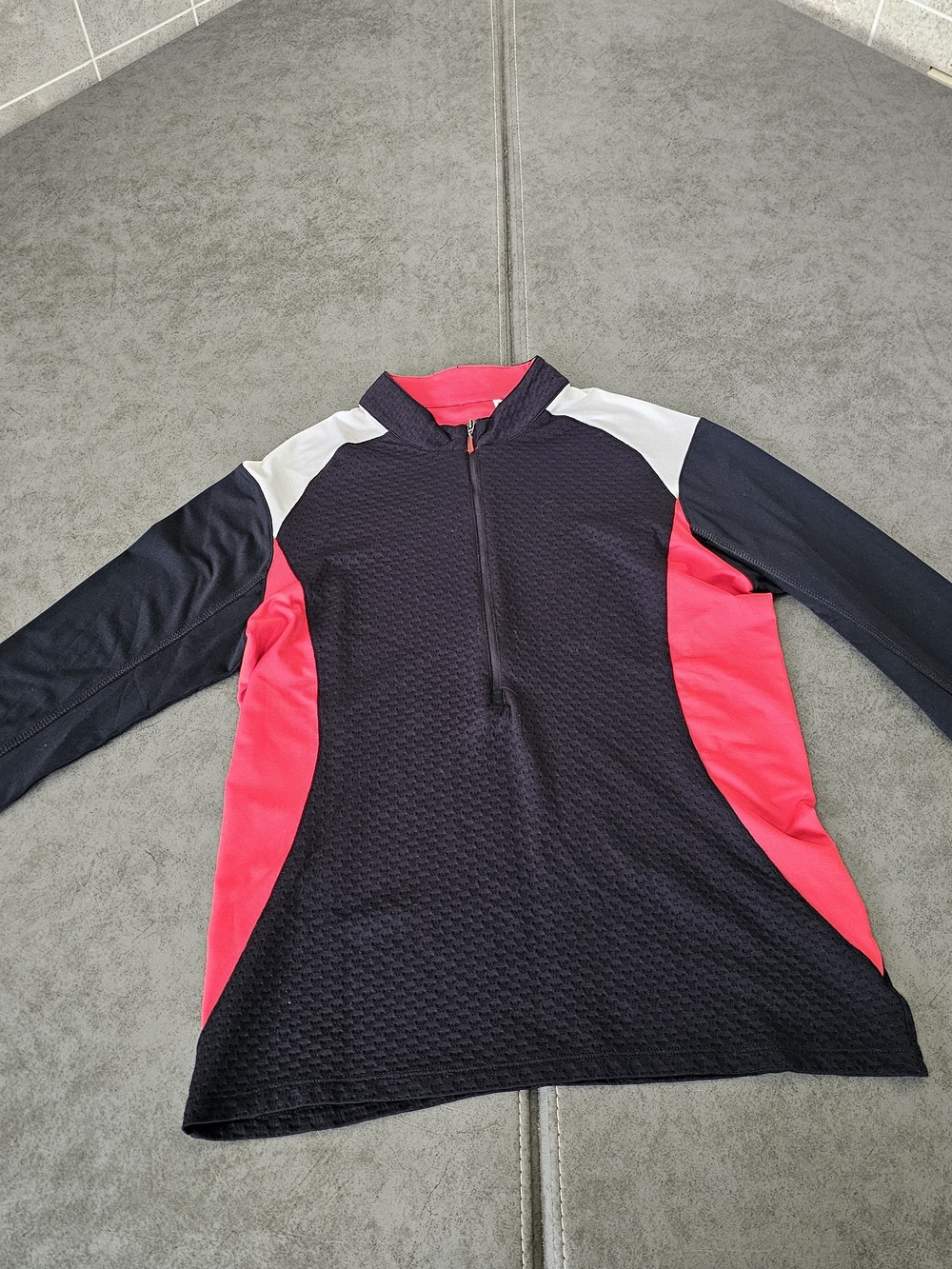 Jennifer Lopez Black and Red Long Sleeve Half-Zip Top Size Medium